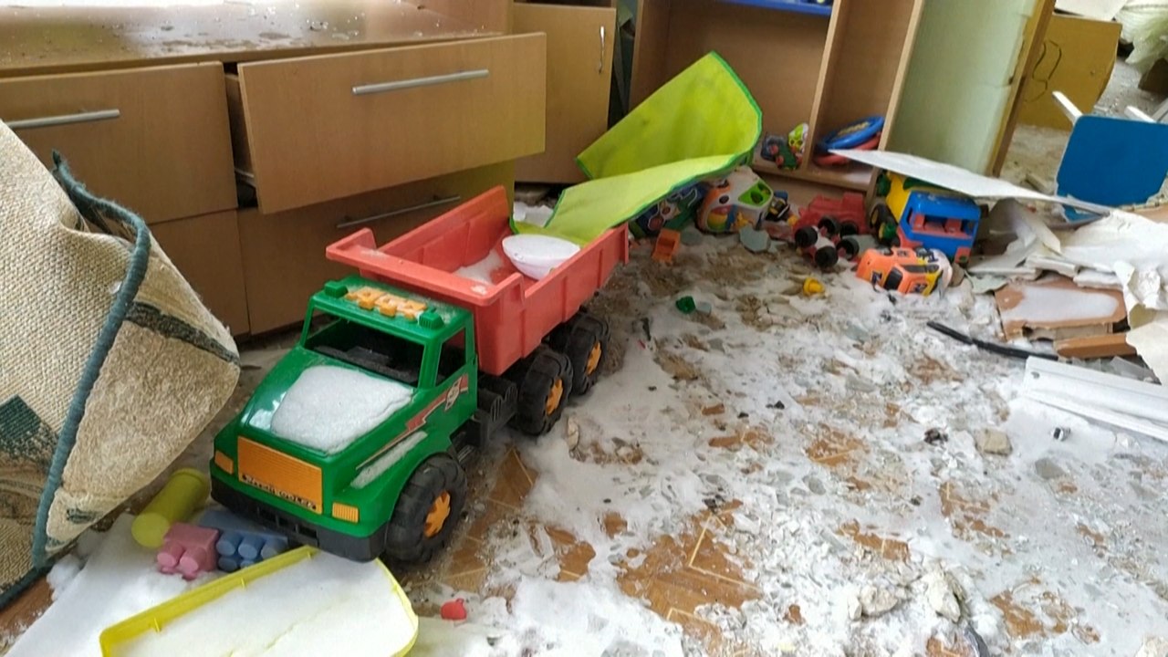 Charkiw: Russische Angriffe zerstören Kindergarten 