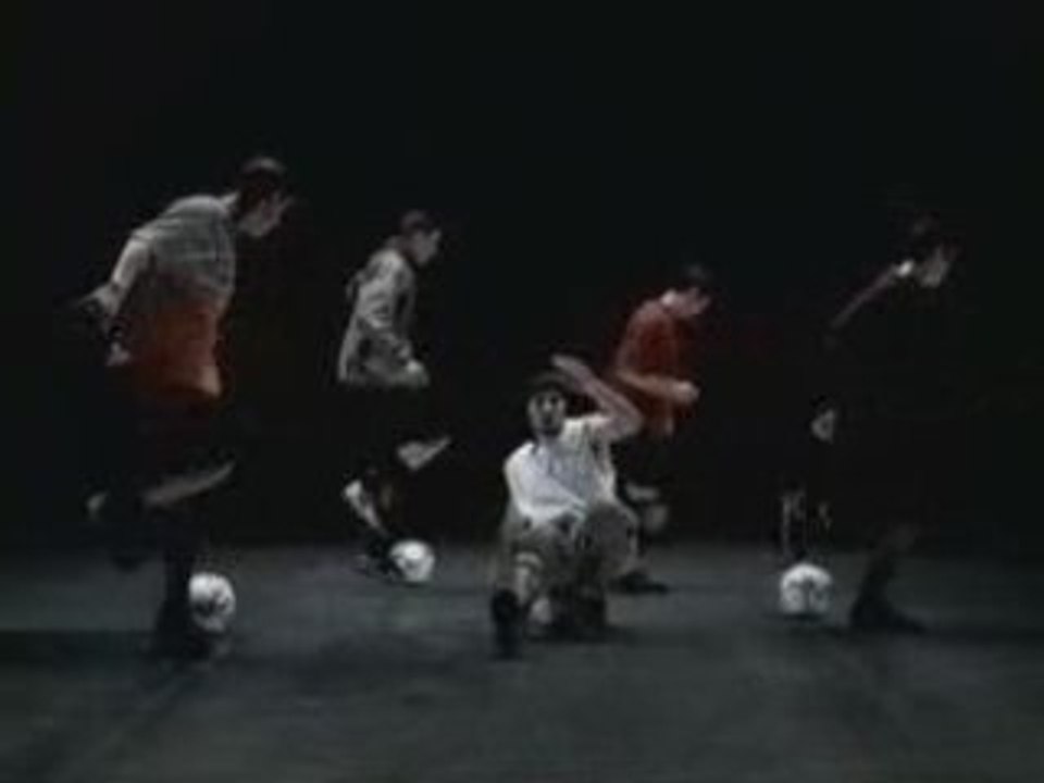 A Nike Freestyle Soccer - Ronaldinho Pub