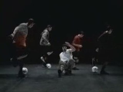 A Nike Freestyle Soccer - Ronaldinho Pub