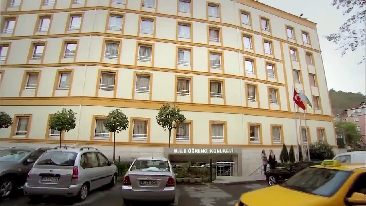 Emira & Feriha #105