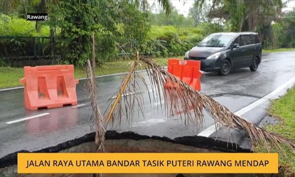 Jalan raya utama Bandar Tasik Puteri Rawang mendap