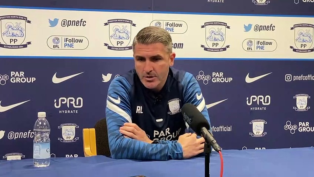 Ryan Lowe pre Luton