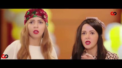 Video herunterladen: مسلسل| نيللي وشريهان كامل (بطولة) ( دنيا سمير غانم و إيمي سمير غانم) ( بدون فواصل )  12 ساعة ضحك هستيري_11