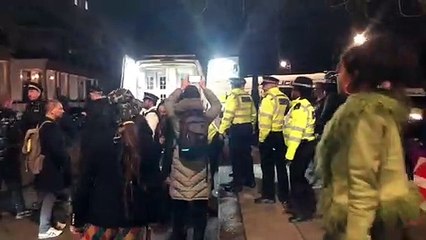 Police arrest protester near oligarch's mansion