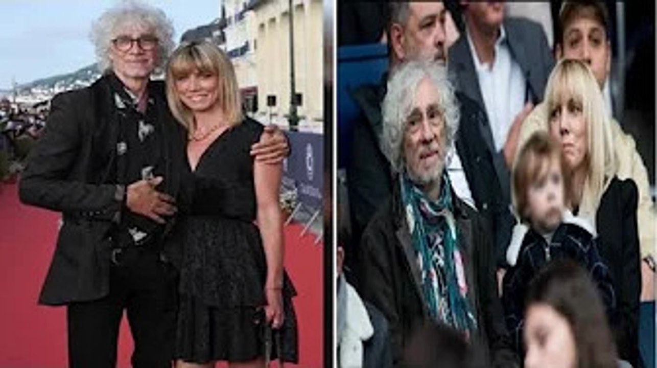 Louis Bertignac papa  photos de vacances dans le désert en famille    son fils J@ck a bien grandi !