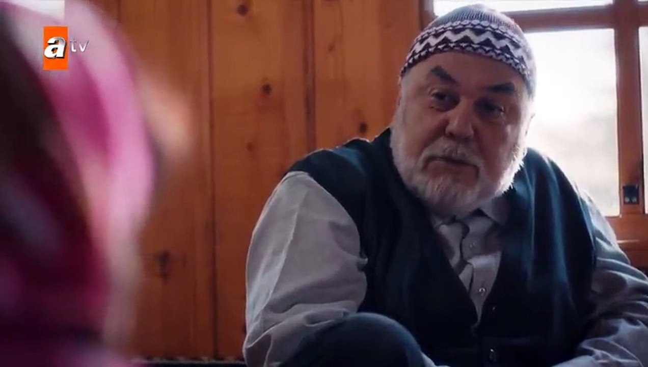 Mar Negro ( Fugitiva ) Cap 19 completo audio en español