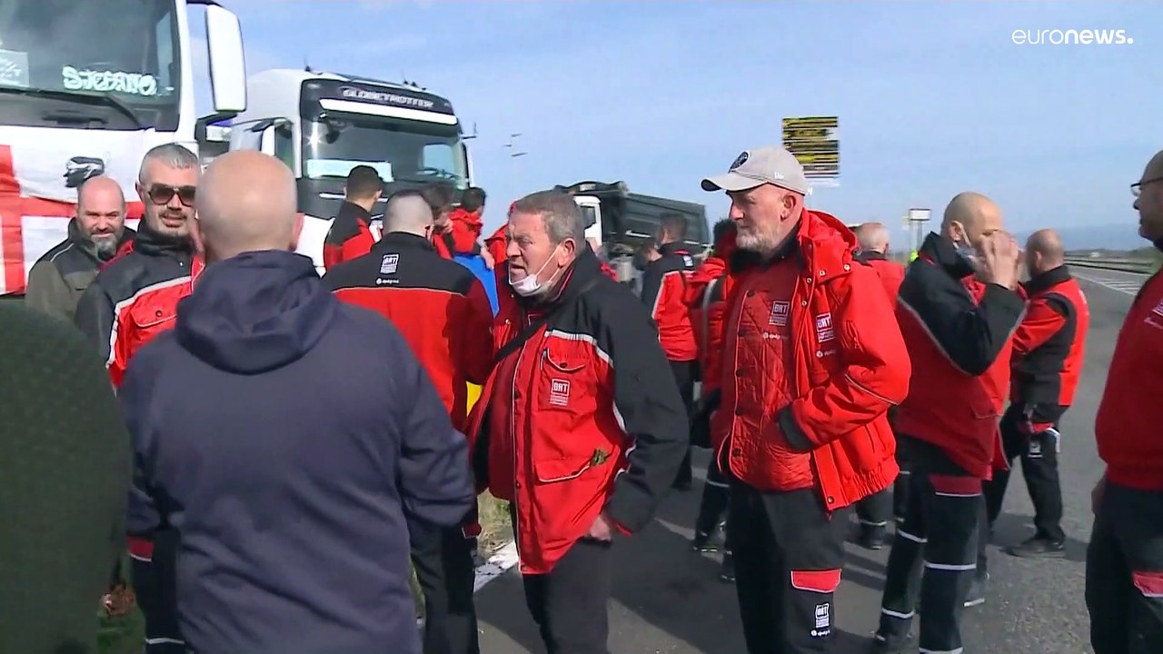 Proteste in Italien und Portugal - Und Deutschland entdeckt den Tankrabatt