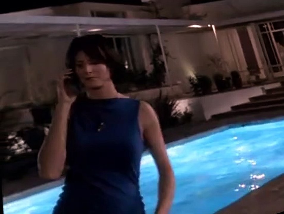 Six Feet Under S01 E01