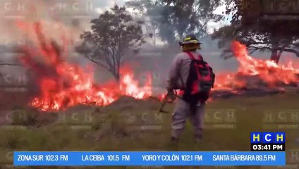Se reporta incendio en zacatera en la col. Kennedy de la capital