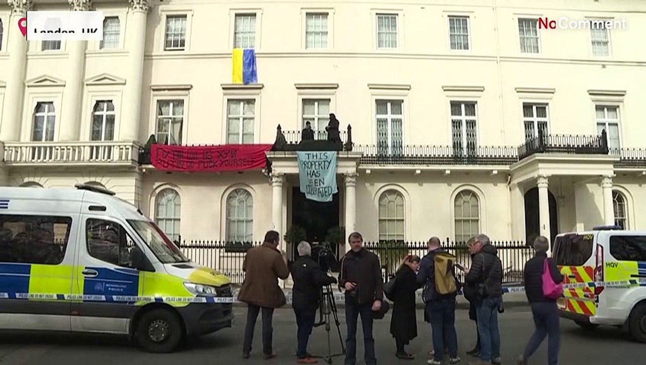 'Diese Immobilie ist befreit' - Londoner Hausbesetzer nehmen sich Oligarchen vor