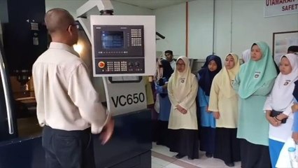 #AWANIJr: Lawatan Kerjaya Lawatan Wajib BASES