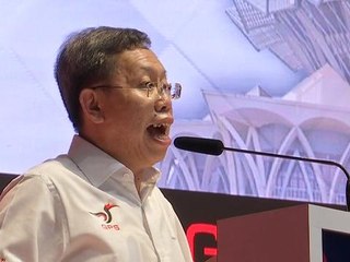 Kalau tak potong rumput tepi jalan, pulangkan cukai jalan kepada kami - Menteri