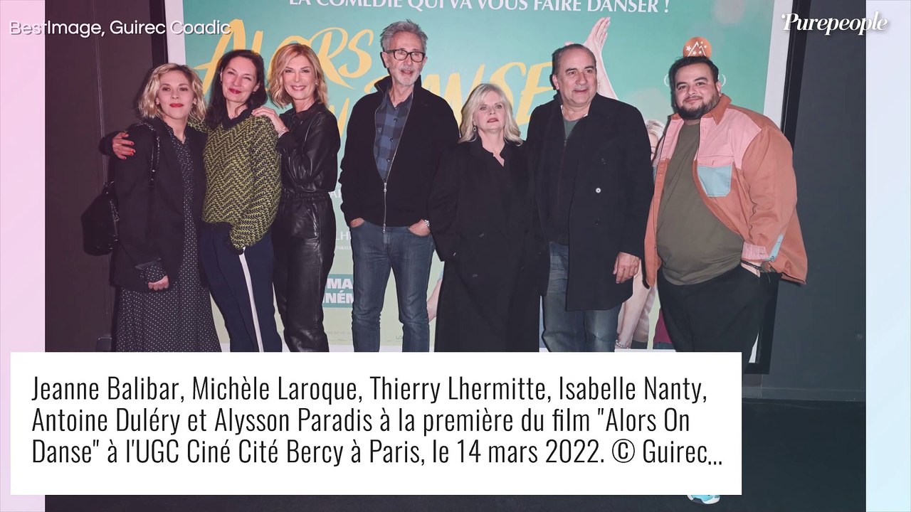 Michèle Laroque canon en combinaison en cuir avec Thierry Lhermitte et Isabelle Nanty