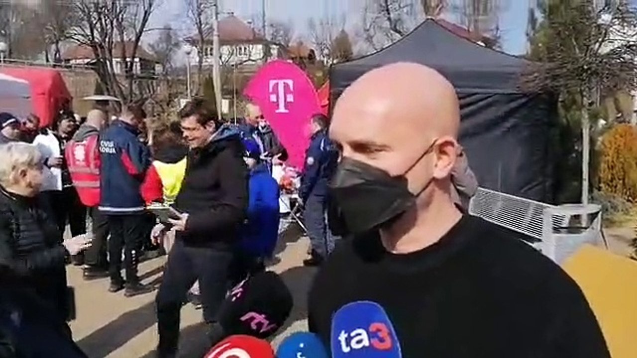 ZÁZNAM: B. Gröhling: Prví ukrajinskí učitelia by mohli začať pracovať na budúci týždeň