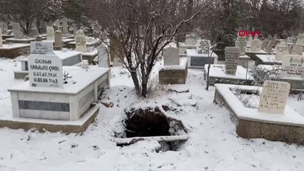 AKÜ, 'defineci profesör' hakkında idari işlem başlattı