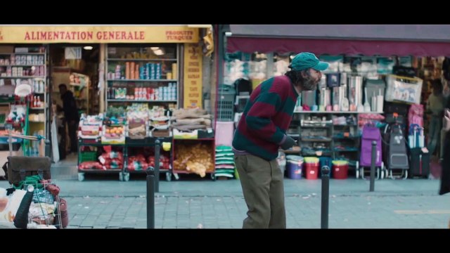 Trois fois rien - Trailer