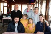 Her şey karavan parkıyla başlamıştı...Ukrayna'daki savaş, o ailelerin yollarını yine kesiştirdi