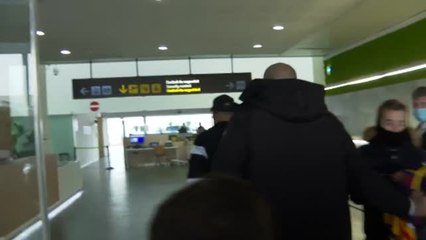 Neymar regresa a París tras pasar unos días en Barcelona