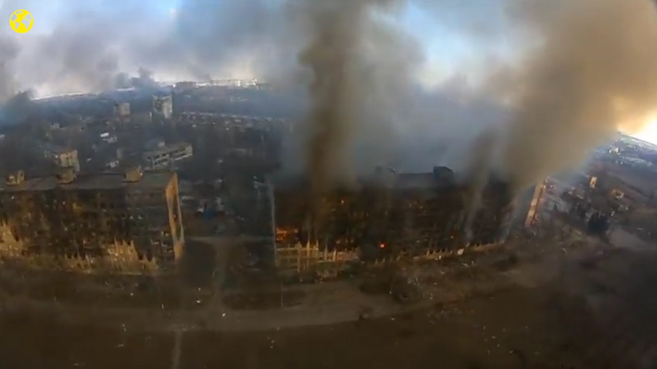Marioupol vue du ciel, une ville dévastée par les bombardements