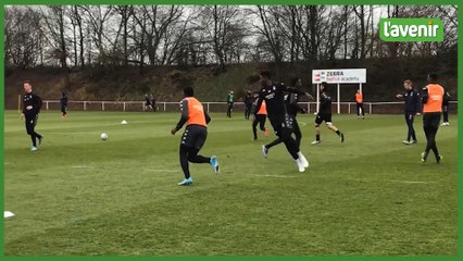Premier entrainement de Mbenza avec Charleroi