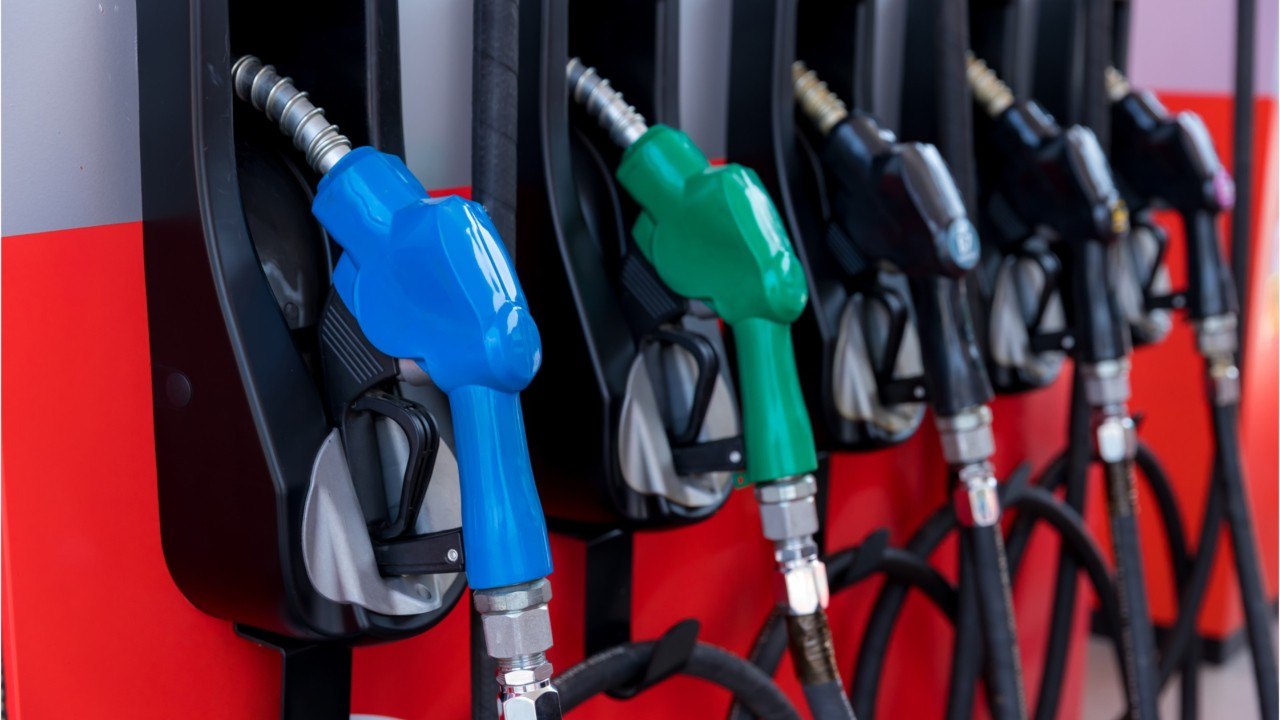 Prix du carburant : à cause d'une erreur d'affi...
