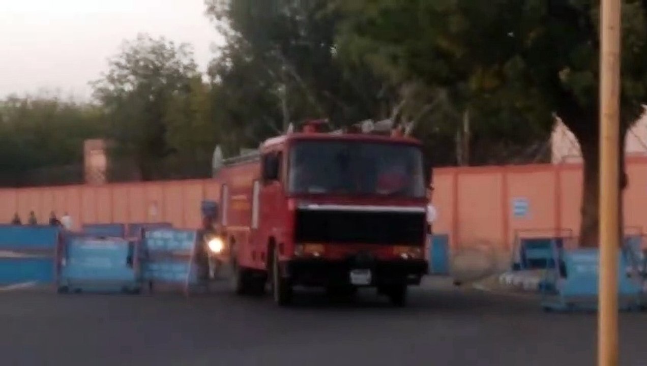 Plane Hijack : हवाई अड्डे पर विमान हाईजेक!, vid...