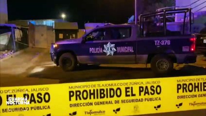 下载视频: Un hombre fue acribillado a balazos  en Lomas del Mirador, en Tlajomulco