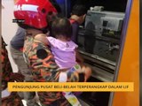 Pengunjung pusat beli-belah terperangkap dalam lif