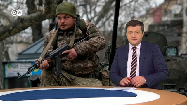 Война в Украине: Киев готовится к обороне, в Москве судили Овсянникову, выступившую на Первом канале. DW Новости (15.03.2022)