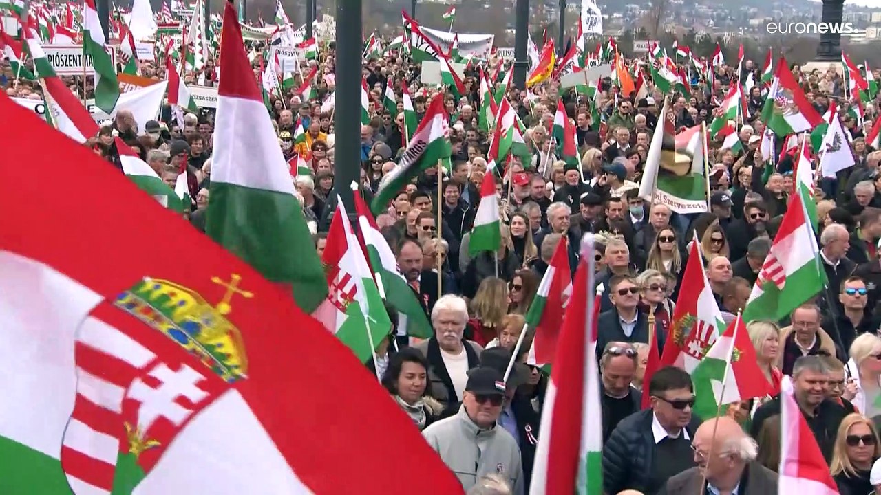 Ungarns Dilemma: 'Zwischen dem Osten und Europa entscheiden'