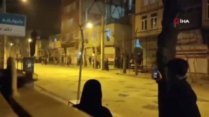 İran'da "Çarşamba Suri" kutlamalarında 13 kişi öldü, 814 kişi yaralandı