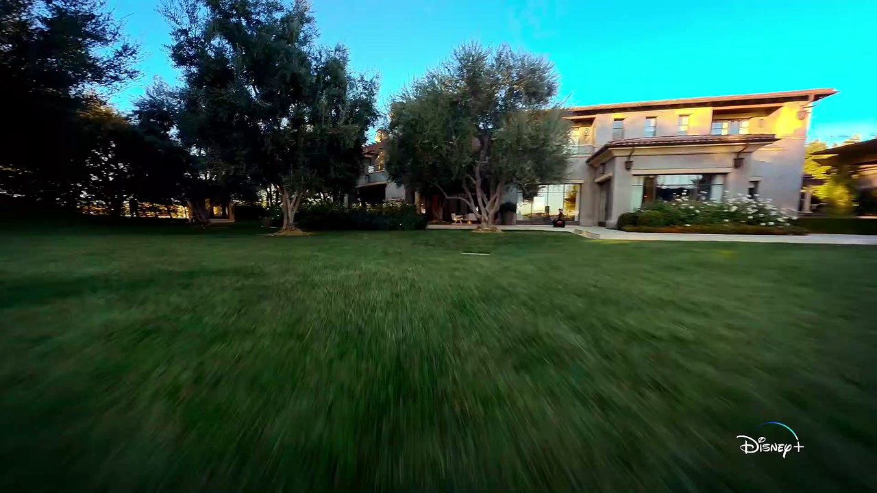 THE KARDASHIANS Trailer