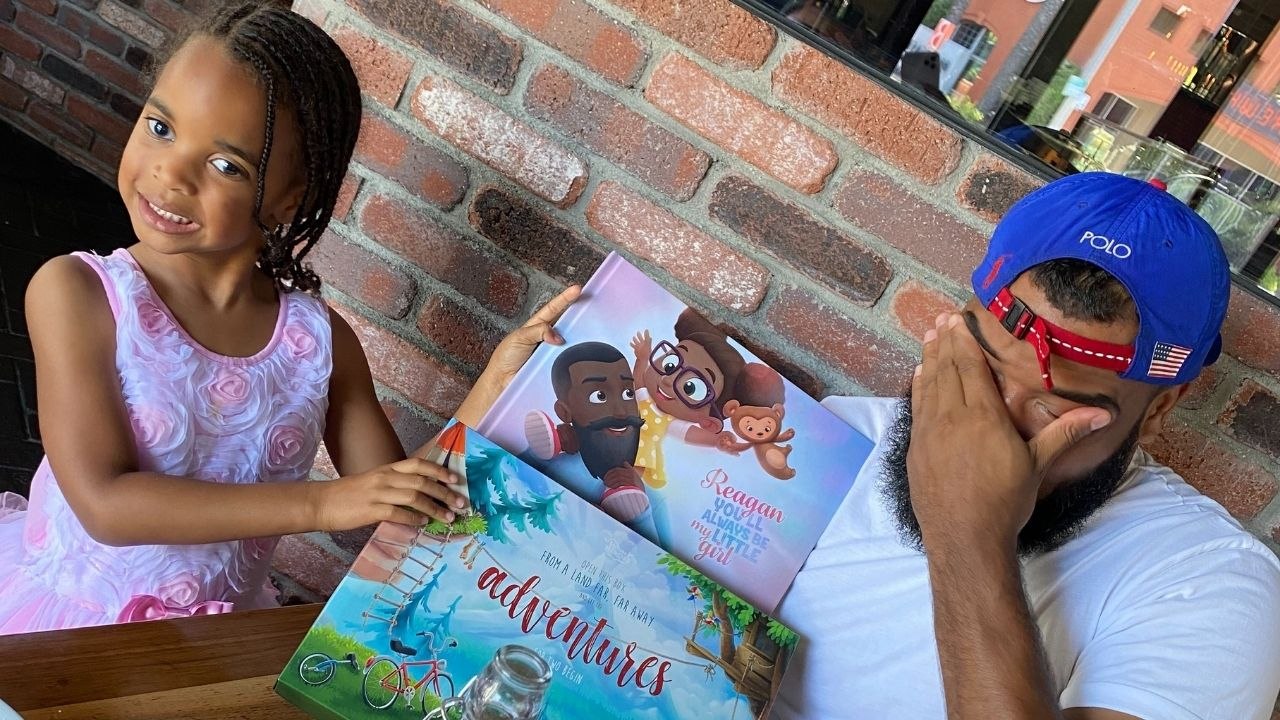 Dad Bursts Into Tears As He Reads Daddy-Daughter Adventure Books | Happily TV