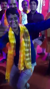 फाग गीतों पर राधा-कृष्ण को रिझाया, फूलों से खेली होली