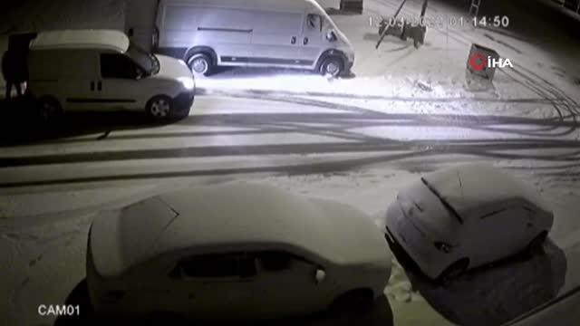 Kar yağışı hırsızlara engel olamadı... 50 bin lira değerinde akü, kablo ve elektrikli tamir aleti çaldı