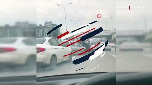 Maltepe'de yol verme kavgasında ortalık savaş alanına döndü