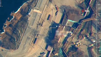 Rus SİHA'sı, Ukrayna'nın askeri araçlarını imha etti