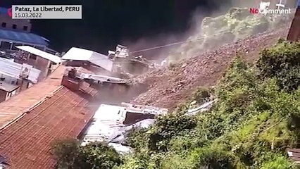 شاهد: انهيار أرضي يدفن ما لا يقل عن 15 منزلا في البيرو ويشرد العشرات