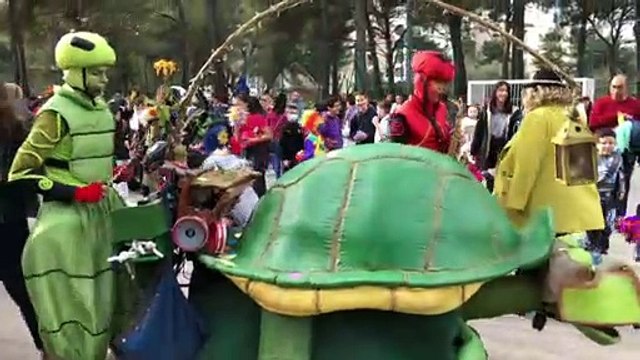 Martigues : musique maestro au carnaval de Canto !