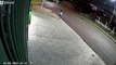 Vídeo mostra momento em que motocicleta Honda CG é furtada no Alto Alegre