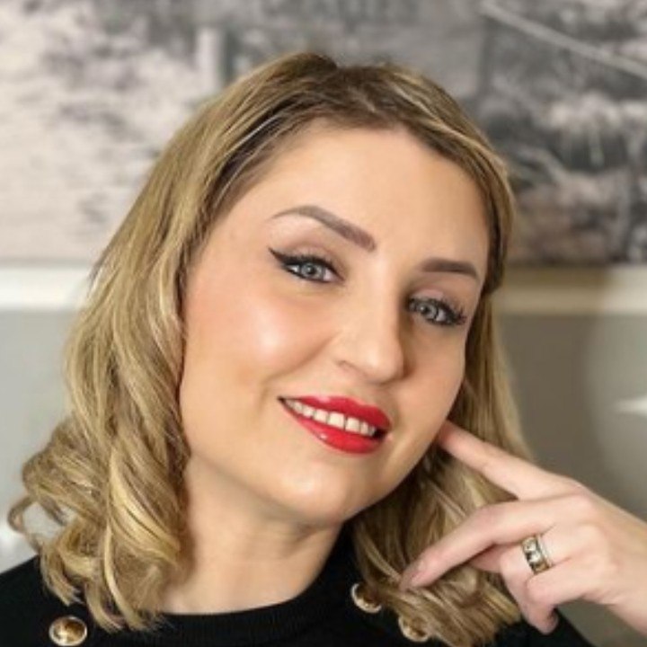 VOICI social Amandine Pellissard harcelée par un corbeau : la maman de Familles nombreuses a déposé une deuxième plainte