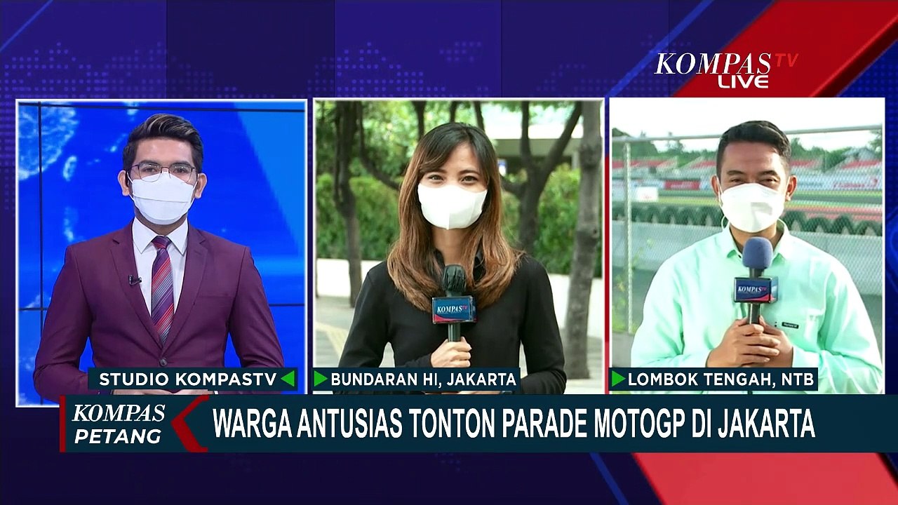 Antusiasme Warga Saat Nonton Parade Pebalap MotoGP, Hingga Rela Panjat Pohon!
