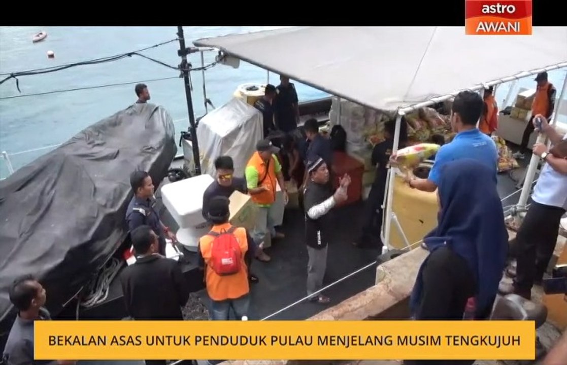 Bekalan asas untuk penduduk pulau menjelang musim tengkujuh