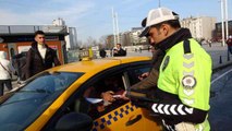 Taksim'deki denetimlerde taksicilere ceza yağdı: 26 sürücüye 14 bin 337 lira ceza kesildi