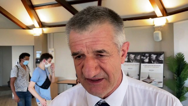 Jean Lassalle est arrivé à La Réunion