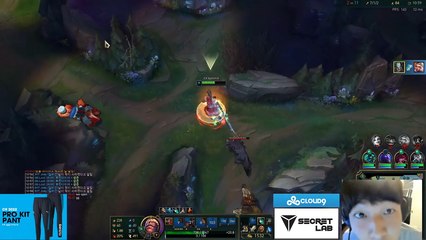 Summit arrasa con Tryndamere (League of Legends)