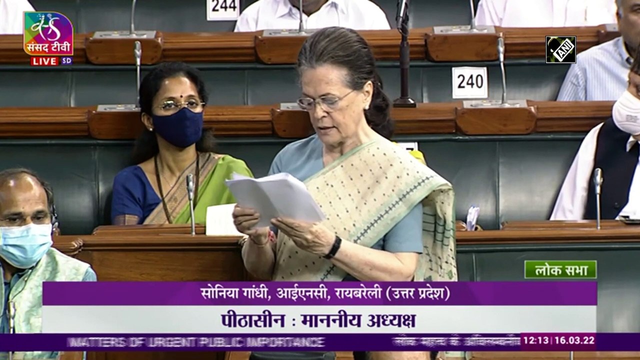 Sonia Gandhi urges govt to put end to influence of social media giants in electoral politics