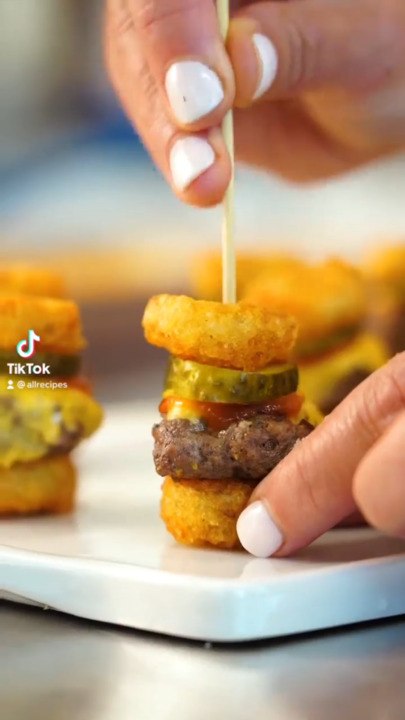 Tater Tot Sliders