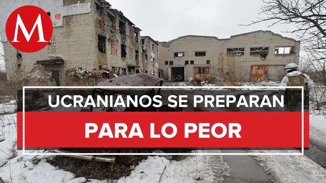 Tras ataque de Rusia, Ucrania protegen instalaciones e interpretan canciones