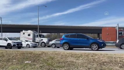 Aşı karşıtı tır ve kamyon şoförleri, Washington çevresinde trafiği kilitledi